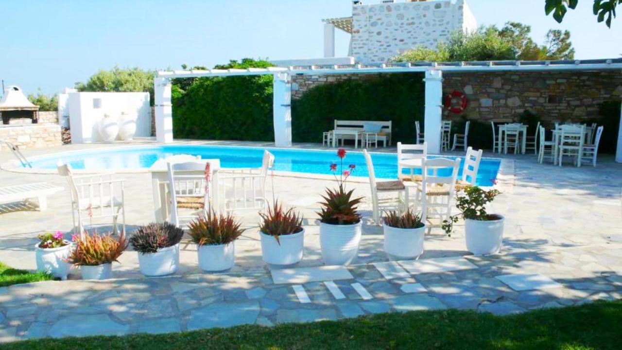 Hotel Anezina Drios Exterior photo