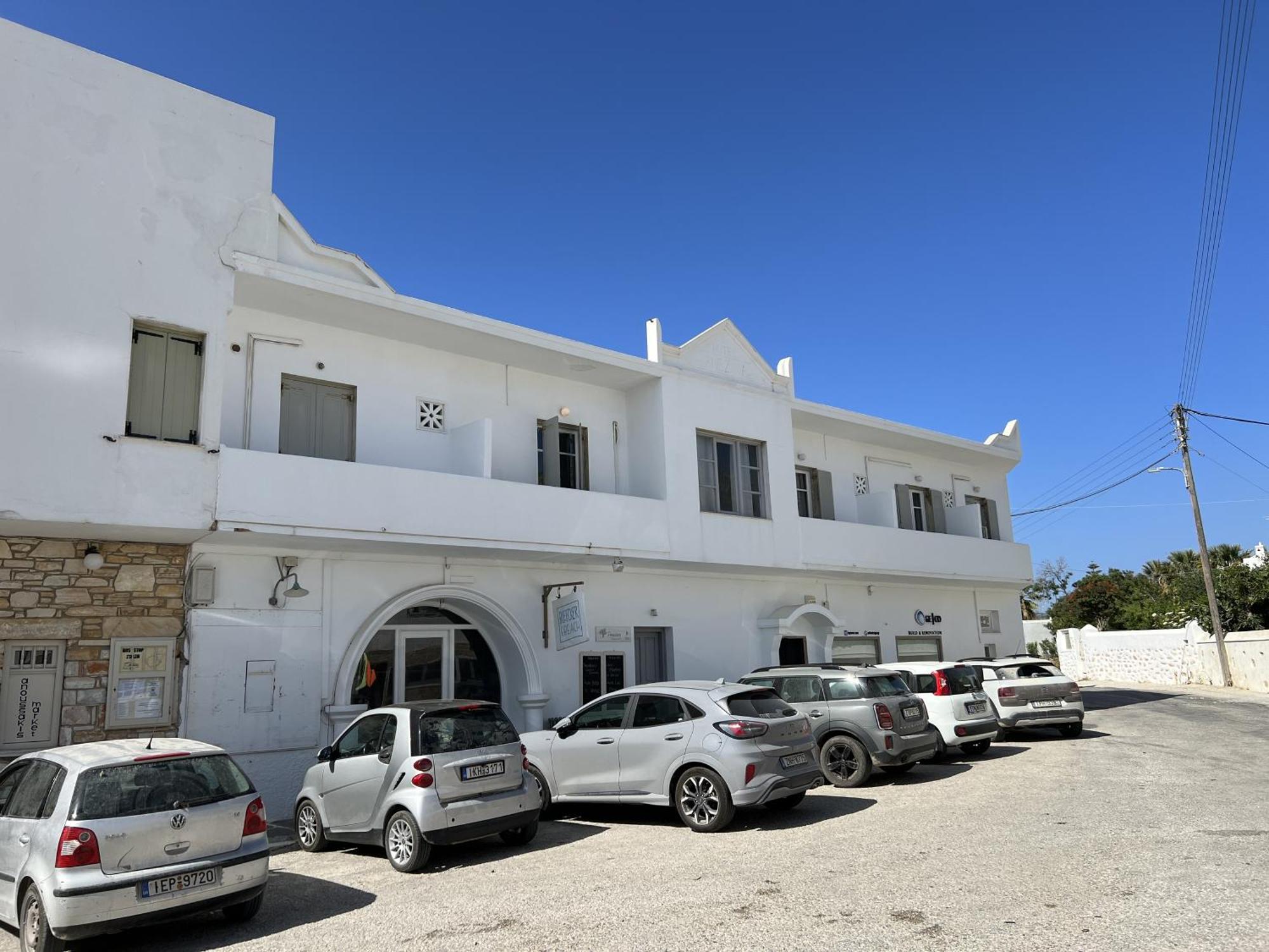Hotel Anezina Drios Exterior photo